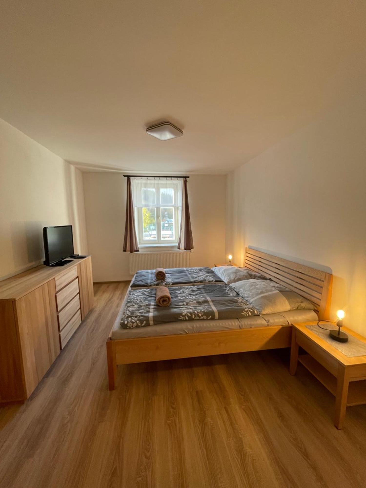 Apartman Kamenak Вимперк Экстерьер фото